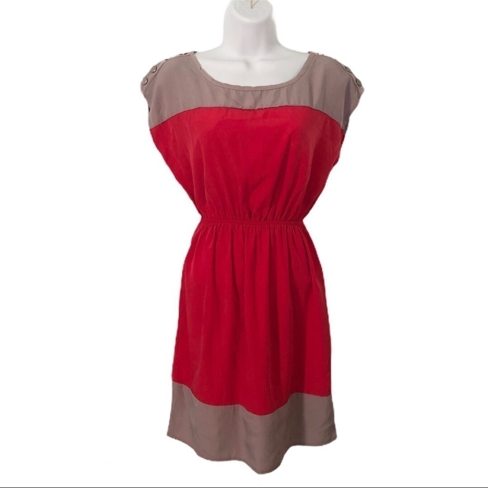 Soprano Size XS Color Block Cinched Waist Lightweight Dress Red Tan